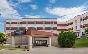 Royle Hotel Milwaukee Airport